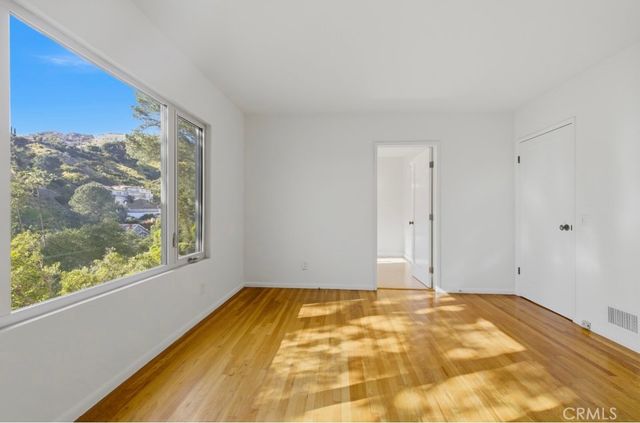 3111 Hollyridge Drive, Los Angeles, CA 90068