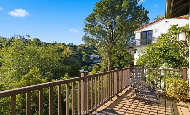 3111 Hollyridge Drive, Los Angeles, CA 90068