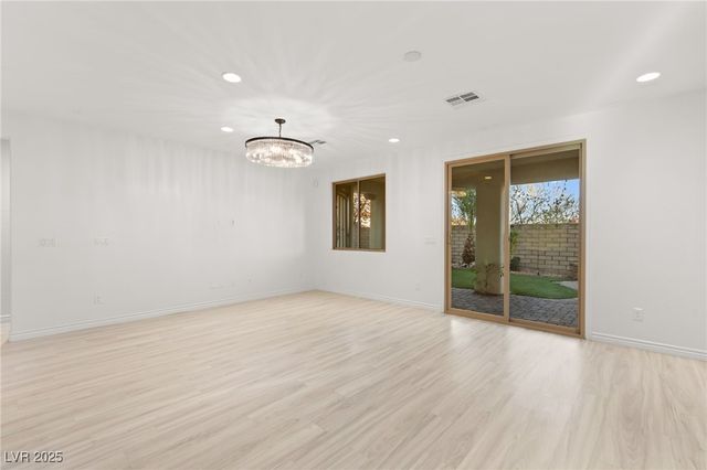 740 Catalina Aisle Street, Las Vegas, NV 89138