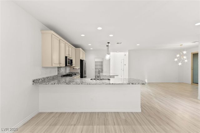 740 Catalina Aisle Street, Las Vegas, NV 89138