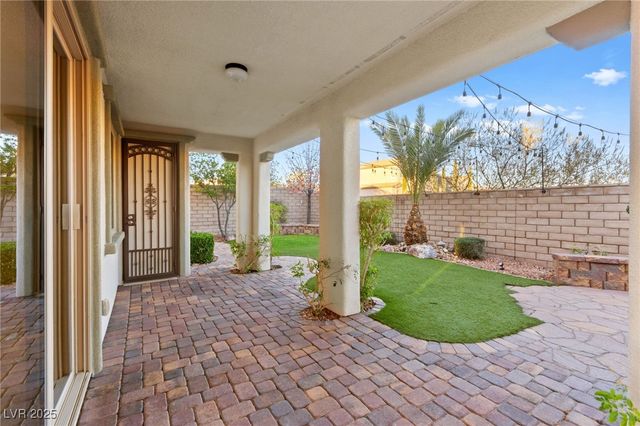 740 Catalina Aisle Street, Las Vegas, NV 89138