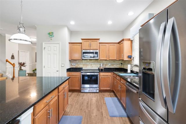 15841 STARLING WATER DRIVE, Lithia, FL 33547