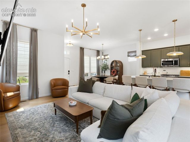84 Mayflower Park Place, Colorado Springs, CO 80905