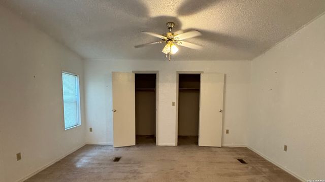 264 County Road 5633, Castroville, TX 78009