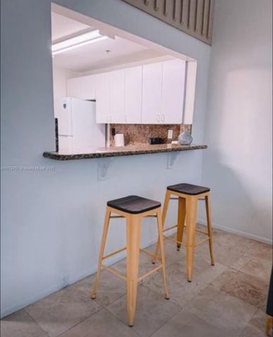 5445 Collins Ave L3, Miami Beach, FL 33140