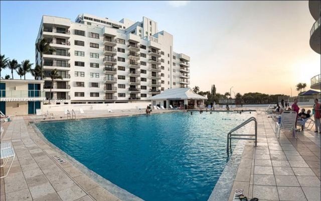 5445 Collins Ave L3, Miami Beach, FL 33140