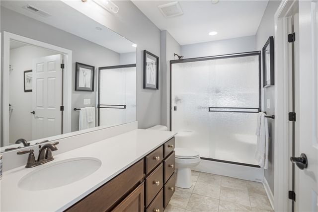 101 Spring Valley Dr, Jackson Twp, PA 16063