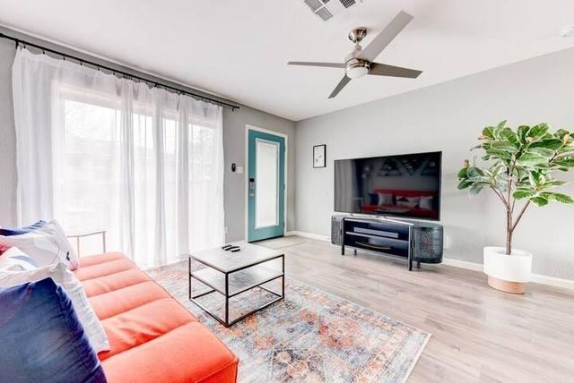 2005 Cheshire DR, Austin, TX 78723