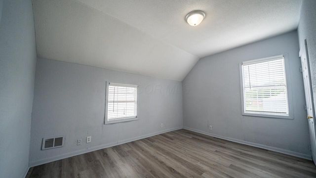 411 S Yale Avenue, Columbus, OH 43223