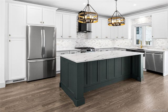 7 Victoria Lane B, Yonkers, NY 10701