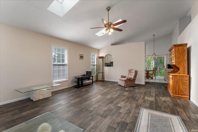 732 Prism Valley Drive, Mishawaka, IN 46544