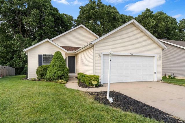 732 Prism Valley Drive, Mishawaka, IN 46544