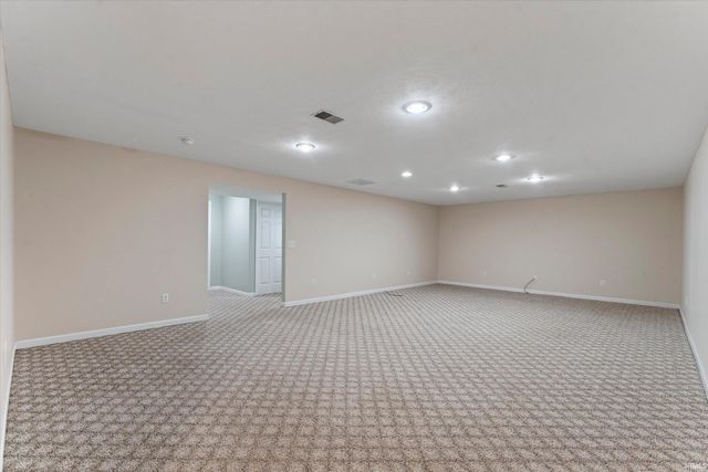 732 Prism Valley Drive, Mishawaka, IN 46544