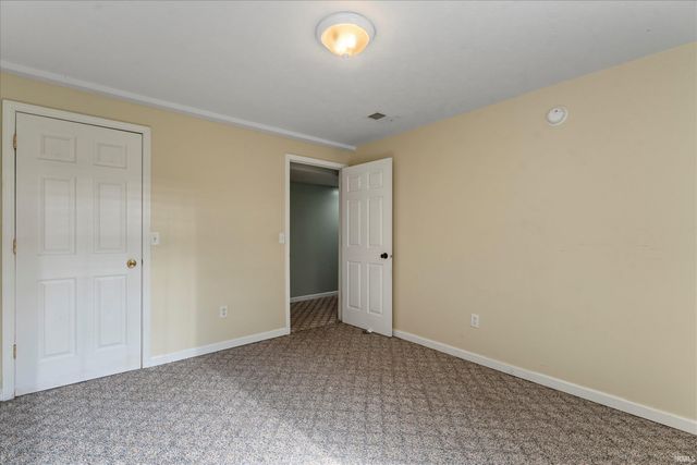 732 Prism Valley Drive, Mishawaka, IN 46544