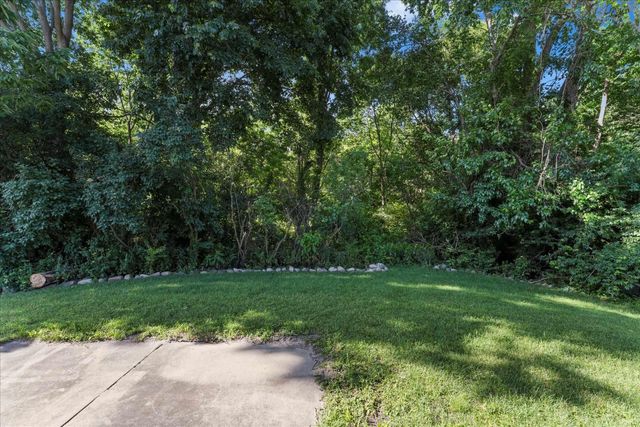 732 Prism Valley Drive, Mishawaka, IN 46544
