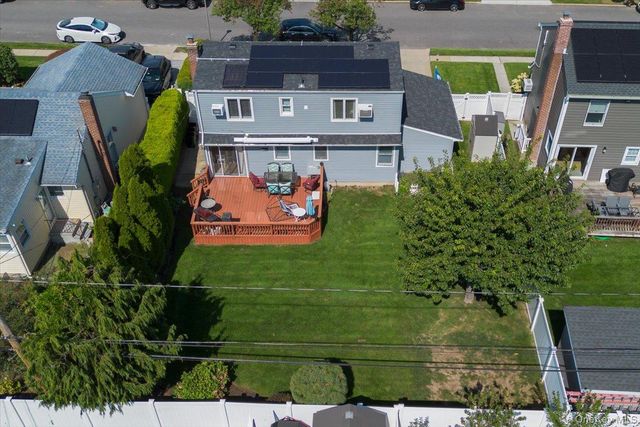 2014 Central Drive S, East Meadow, NY 11554