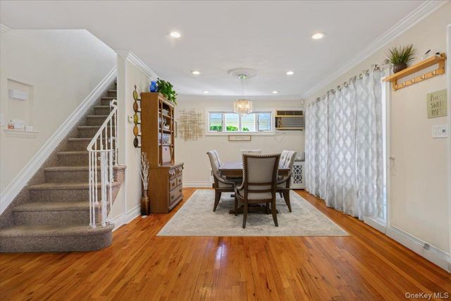 2014 Central Drive S, East Meadow, NY 11554