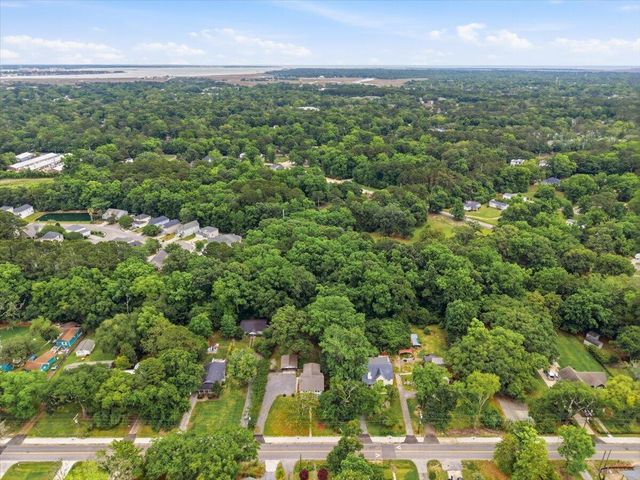494 Woodland Shores Road, Charleston, SC 29412