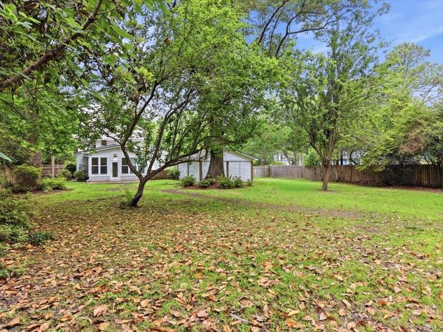 494 Woodland Shores Road, Charleston, SC 29412