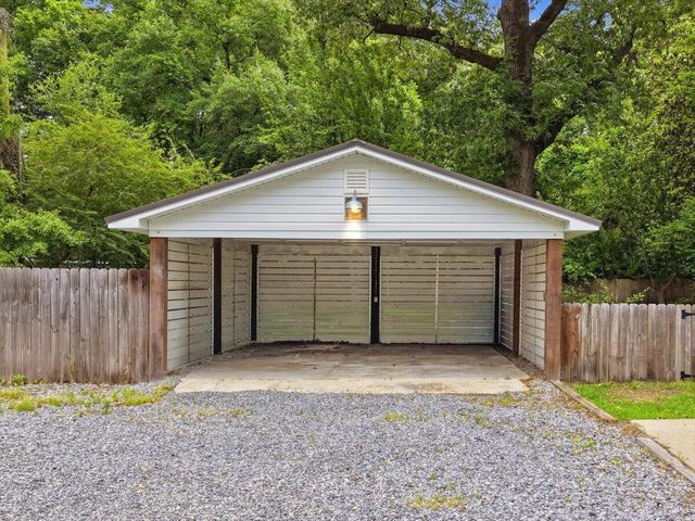 494 Woodland Shores Road, Charleston, SC 29412