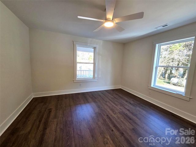 1809 W C Street, Kannapolis, NC 28081