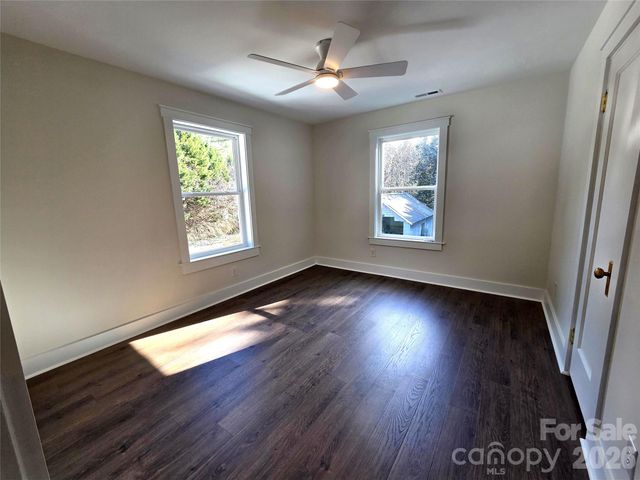 1809 W C Street, Kannapolis, NC 28081