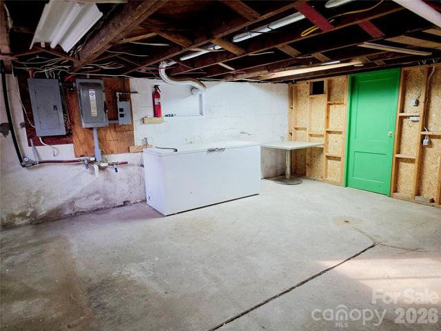 1809 W C Street, Kannapolis, NC 28081