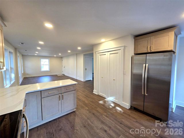 1809 W C Street, Kannapolis, NC 28081