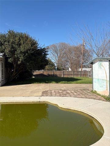 205 Old Highway 34, Quinlan, TX 75474
