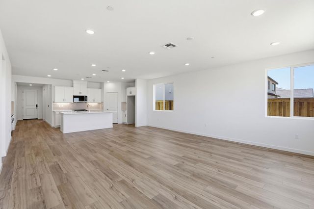 4079 Keith Ln, Stockton, CA 95212