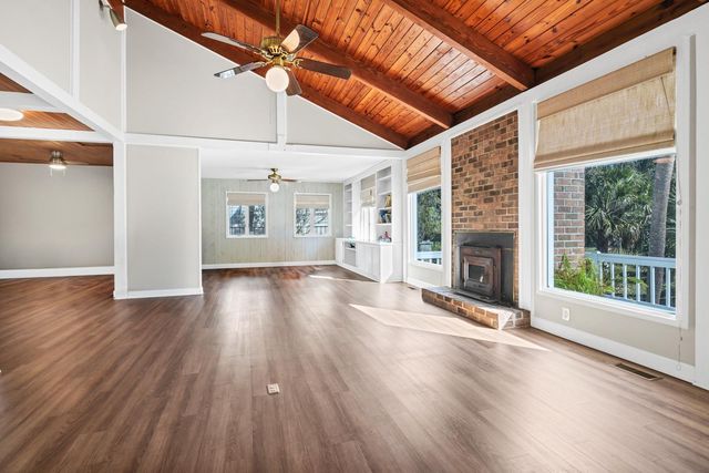 3313 Myrtle Street, Edisto Island, SC 29438