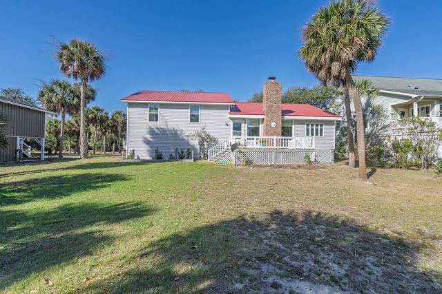 3313 Myrtle Street, Edisto Island, SC 29438