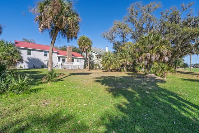 3313 Myrtle Street, Edisto Island, SC 29438
