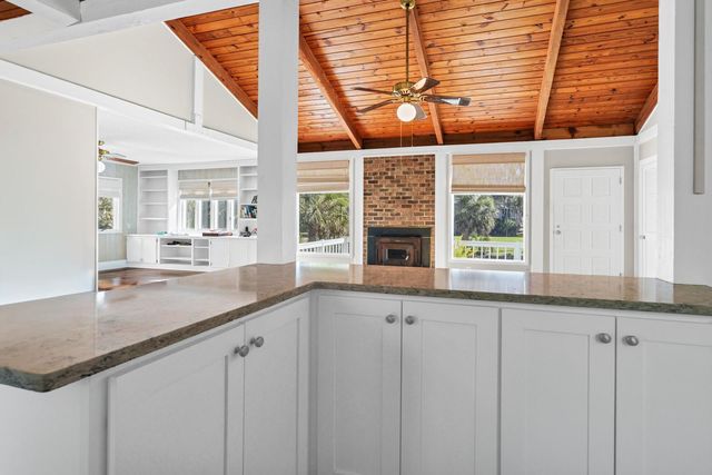 3313 Myrtle Street, Edisto Island, SC 29438