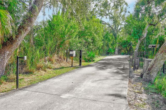 3410 26TH AVENUE E, Bradenton, FL 34208