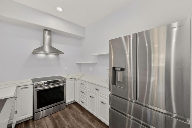 3410 26TH AVENUE E, Bradenton, FL 34208