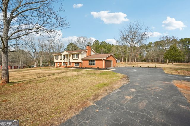 1041 Cooper Lane, Rutledge, GA 30663