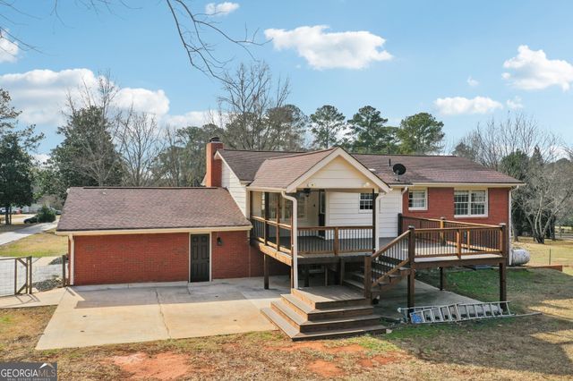 1041 Cooper Lane, Rutledge, GA 30663