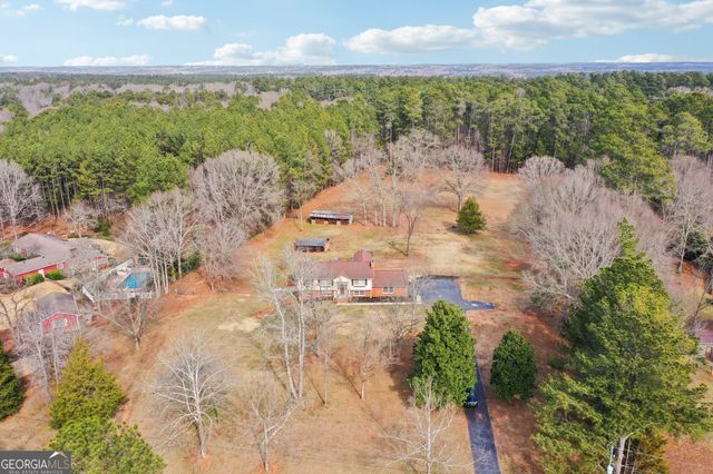 1041 Cooper Lane, Rutledge, GA 30663