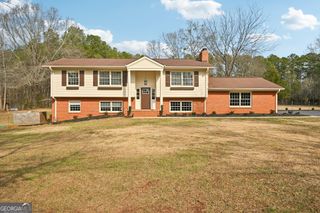 1041 Cooper Lane, Rutledge, GA 30663