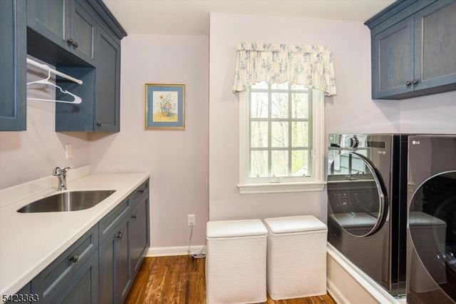 12 Red Oak Row, Chester Twp., NJ 07930