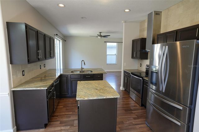 832 MAGNOLIA CREEK CIRCLE, Orlando, FL 32828