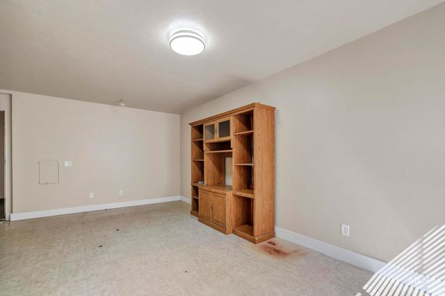 322 Jackson, Twin Falls, ID 83301