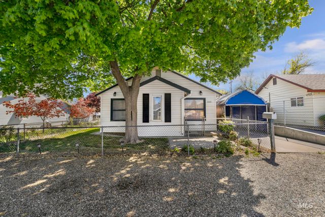 322 Jackson, Twin Falls, ID 83301