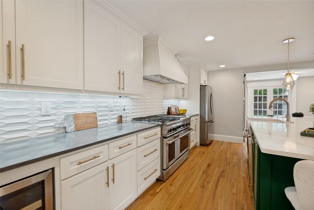 5621 Tremont Street, Dallas, TX 75214