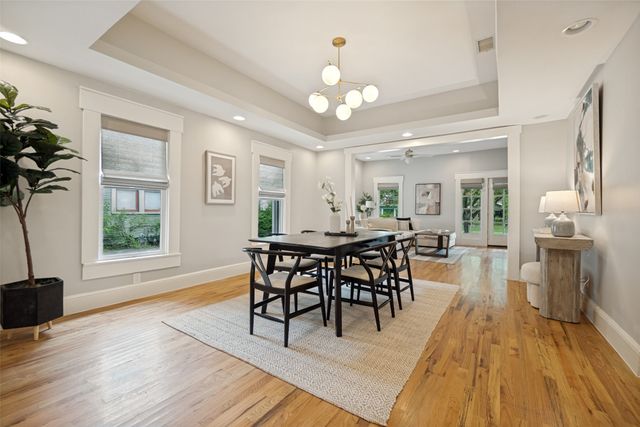 5621 Tremont Street, Dallas, TX 75214