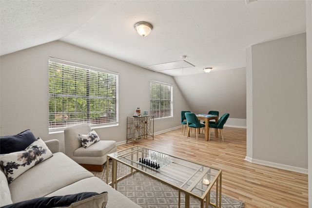 5621 Tremont Street, Dallas, TX 75214