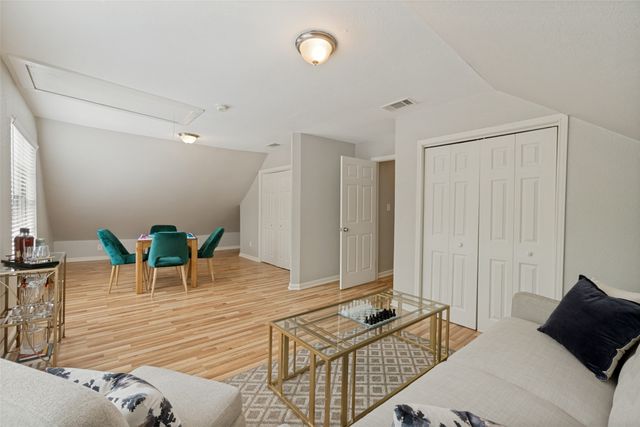 5621 Tremont Street, Dallas, TX 75214