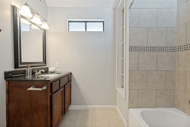 5621 Tremont Street, Dallas, TX 75214