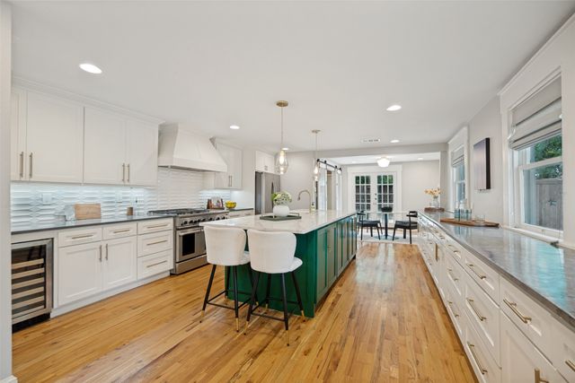 5621 Tremont Street, Dallas, TX 75214